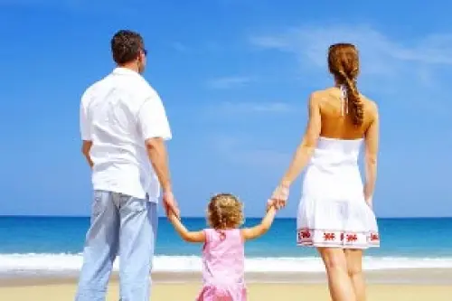 Vacanze per famiglie con bambini piccoli: Sardegna, Abruzzo, Francia (tra Provenza e Costa Azzurra)