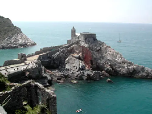 Vacanze in Liguria: immersioni subacquee a Portovenere (Cinque Terre). Isole di Palmaria, Tino e Tinetto 