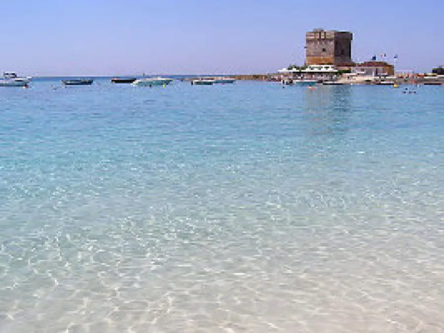 Offerta viaggio in Salento a Porto Cesareo (Puglia): vacanza di 7 notti. Dal 29 Maggio al 19 Giugno 2011