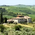 Cosa vedere in Toscana: itinerario di viaggio alle Crete Senesi (Siena-Toscana). Dove mangiare e dove dormire