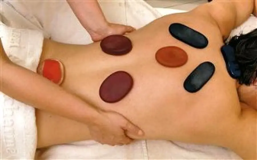 Vacanze Pasqua 2011: viaggio weekend alle Terme di Boario (Brescia-Lombardia). Offerte viaggio Aprile 2011