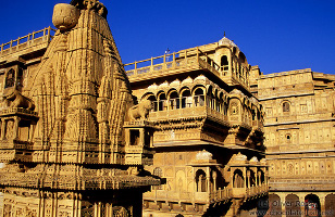 Offerta viaggio Tour India 2011: tour di 15 giorni Delhi-Agra-Jaipur-Pushkar-Deogarh-Udaipur-Jodhpur-Bikaner