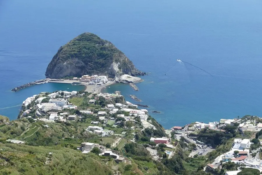 Ischia e le sue bellezze tutte da scoprire