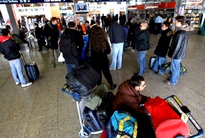 Sciopero Aerei Novembre 2010: orario sciopero Alitalia, Meridiana ed Air One il 5, 15 e 26 Novembre 2010