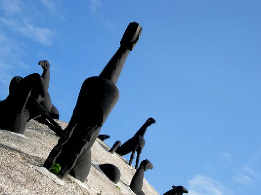 Vacanze in Sicilia: Gibellina Nuova e Gibellina Vecchia. Un itinerario di viaggio da visitare tra opere d' arte