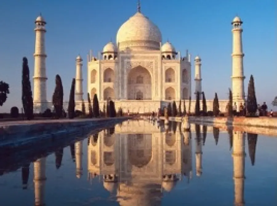 Offerta viaggio Tour India e Maldive vacanze Estate 2010 con partenze fino all' 11 Luglio 2010