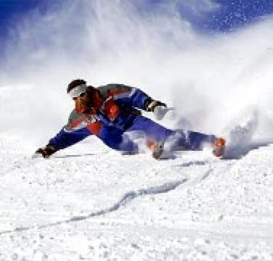 Vacanze in montagna in Alta Badia (Dolomiti): la pista Gran Risa per chi ama sciare. Hotel e Ristoranti tipici 