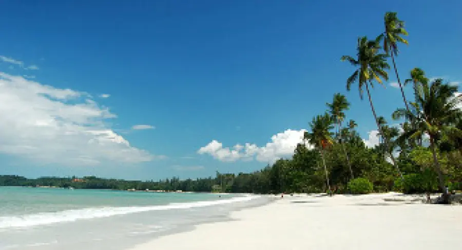 Vacanze Capodanno 2010 in Indonesia: offerta viaggio 10 giorni e 7 notti Capodanno 2010 in Indonesia