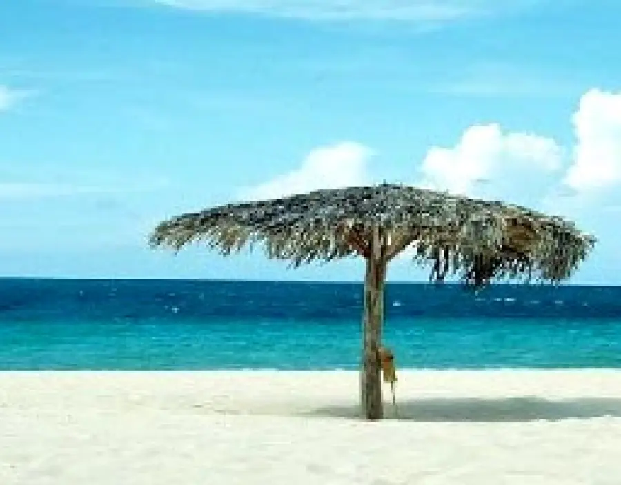 Vacanze Estate 2009 isole di Cuba: i Cayos Cubani nel mar dei Caraibi. Offerte Viaggio Luglio-Agosto 2009