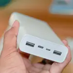 Power bank in aereo: limiti e regole 2026