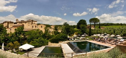 Week end benessere in Toscana a Castel Monastero (Siena): cure mirate dimagranti