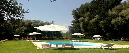 Sicilia-Vacanze a Siracusa: agriturismo con piscina e vicino al mare Case Damma