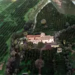 Sicilia-Vacanze all' agriturismo Agribagnara (Catania): spiagge ed escursioni sull' Etna