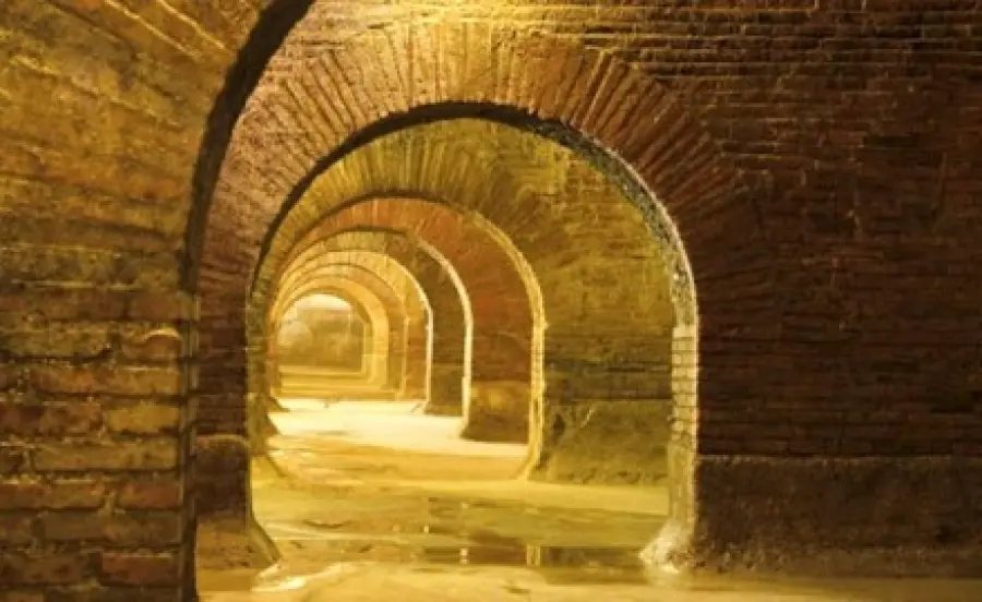 Le cisterne romane di Fermo nella Marche: piscine epuratorie sotto il centro antico