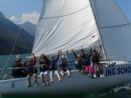 Riva del Garda: corsi barca a vela per famiglie. Pacchetti weekend e settimanali