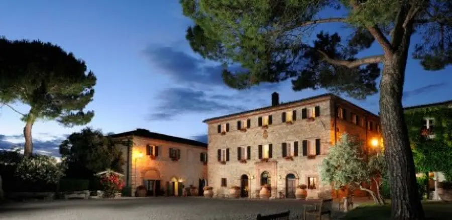 Toscana-Vacanze Benessere al Borgo San Felice: vinoterapia nel centro benessere Spa