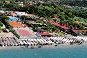 Campania-Offerta vacanze mare Giugno 2013: sette giorni ad Ascea Marina (Salerno)