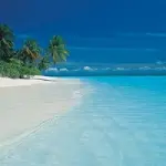 Vacanze alle Maldive: isole di Kuramathi e Veligandu e l' atollo di Ari