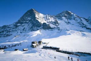 Vacanza invernale in Svizzera a Grindelwald: piste da sci e sport invernali