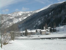 Sciare in Piemonte a Prali (Torino): autentico borgo di montagna. Hotel a Prali