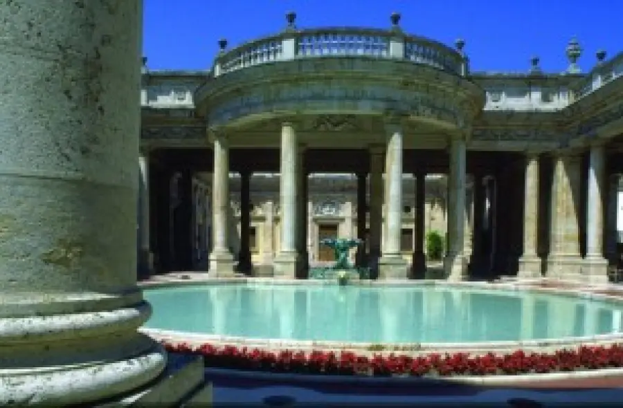 Vacanze benessere alle Terme di Montecatini (Pistoia-Toscana): gli stabilimenti termali di Montecatini 