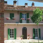 Vacanza weekend nelle Langhe (Piemonte) all' agriturismo La Tilia di Lequio Tanaro (Cuneo)