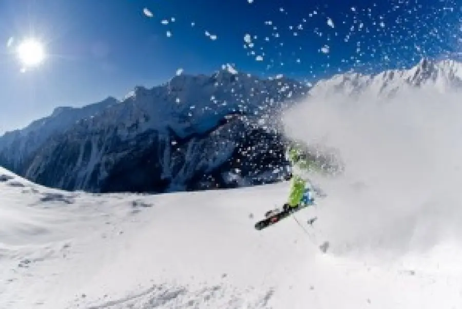 Settimana bianca a Crevacol (Valle d' Aosta, Saint-Rhémy-en-Bosses): piste da sci e hotel