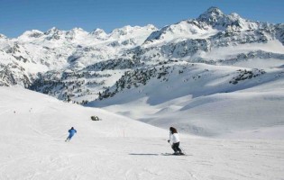 Settimana bianca a La Thuile (Valle d' Aosta): sci, ristoranti e hotel a La Thuile