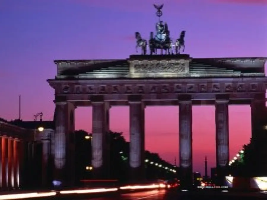 Vacanze a Berlino (Germania): i quartieri di Berlino, l' isola dei musei e il Muro di Berlino