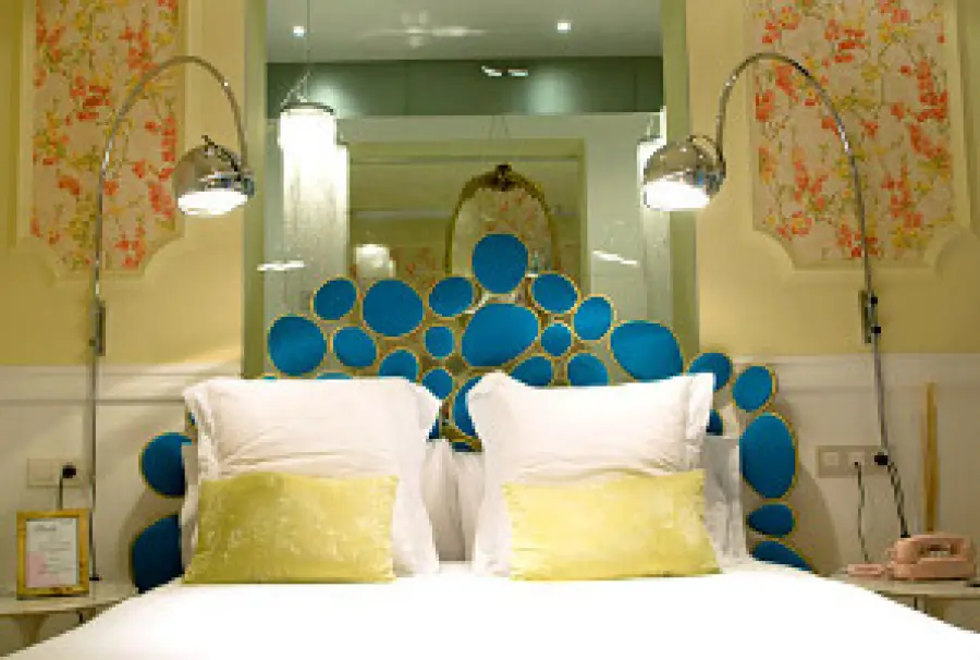 Vacanze in Spagna a Madrid: soggiorno all' hotel Abalu di Madrid a 200 metri dalla Gran Via di Madrid