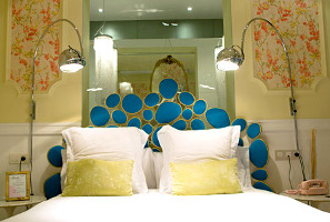 Vacanze in Spagna a Madrid: soggiorno all' hotel Abalu di Madrid a 200 metri dalla Gran Via di Madrid