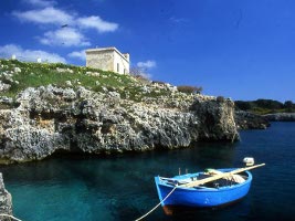 Salento (Puglia): da Otranto alle spiagge di Santa Maria di Leuca, il giardino botanico La Cutura e Poggiardo