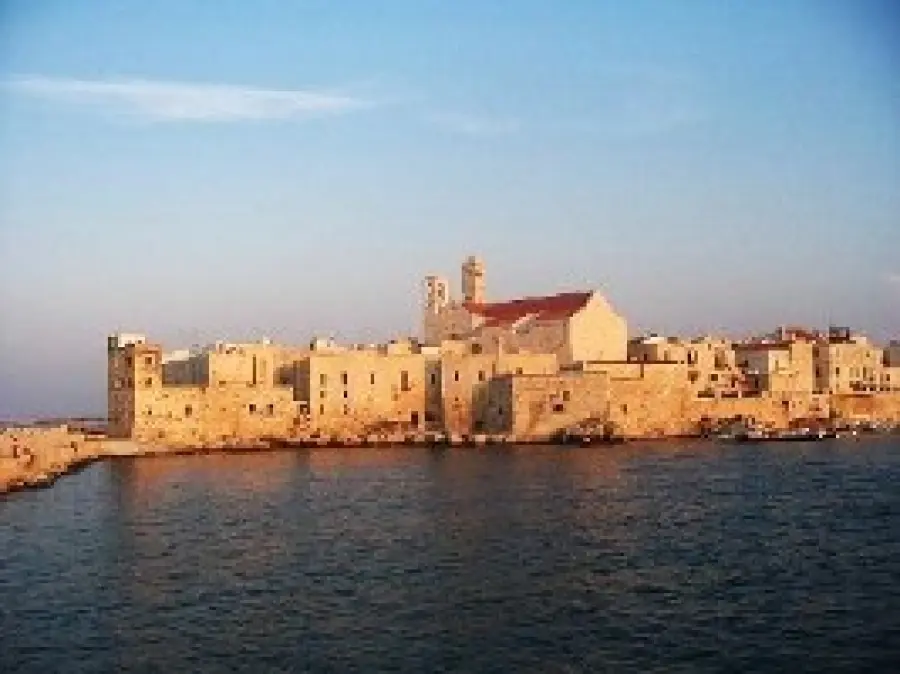 Viaggio in Puglia: cosa vedere a Giovinazzo (Bari), Laguna di Varano (Gargano-Foggia) e Faeto