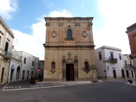 Puglia Vacanze: i menhir del Salento e il paese di Calimera in provincia di Lecce - Itinerario di Viaggio