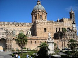 Viaggio a Palermo (Sicilia): la spiaggia di Mondello, i ristoranti di Palermo, la cattedrale e piazza Pretoria