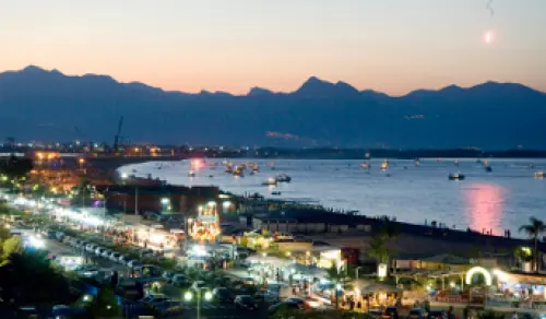 Calabria: Schiavonea e Corigliano Calabro, le spiagge di Sibari e Isola di Capo Rizzuto, il borgo di Altomonte