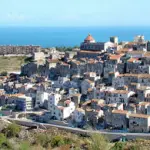 Borghi della Puglia da visitare: Vico del Gargano e Bovino (Foggia), Palmariggi e Specchia nel Salento